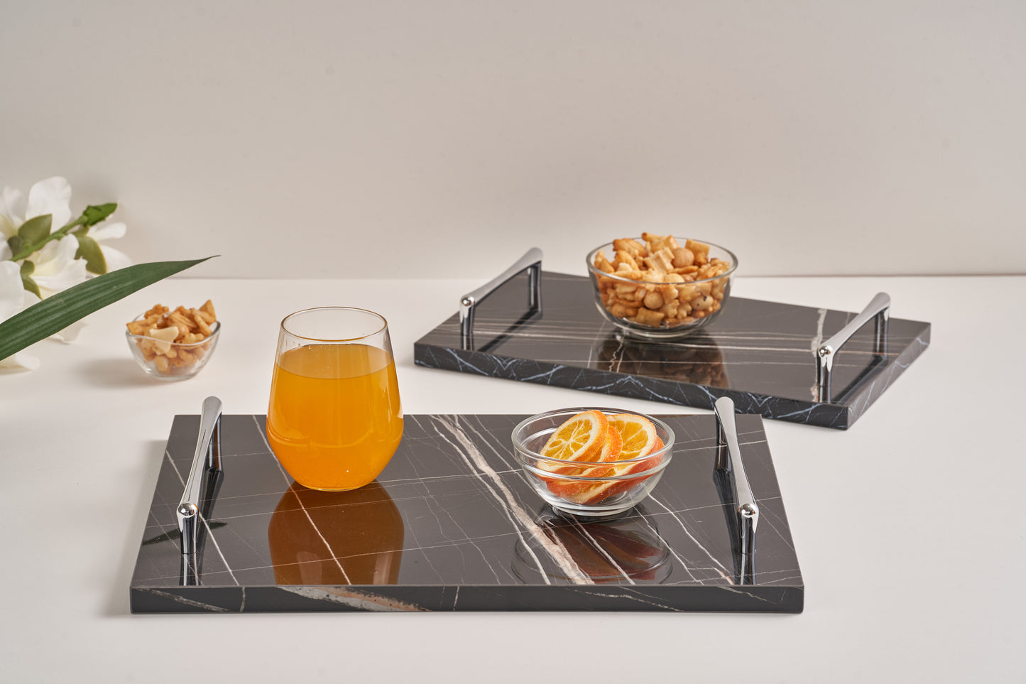 Black tray silver handles (Three sizes available)