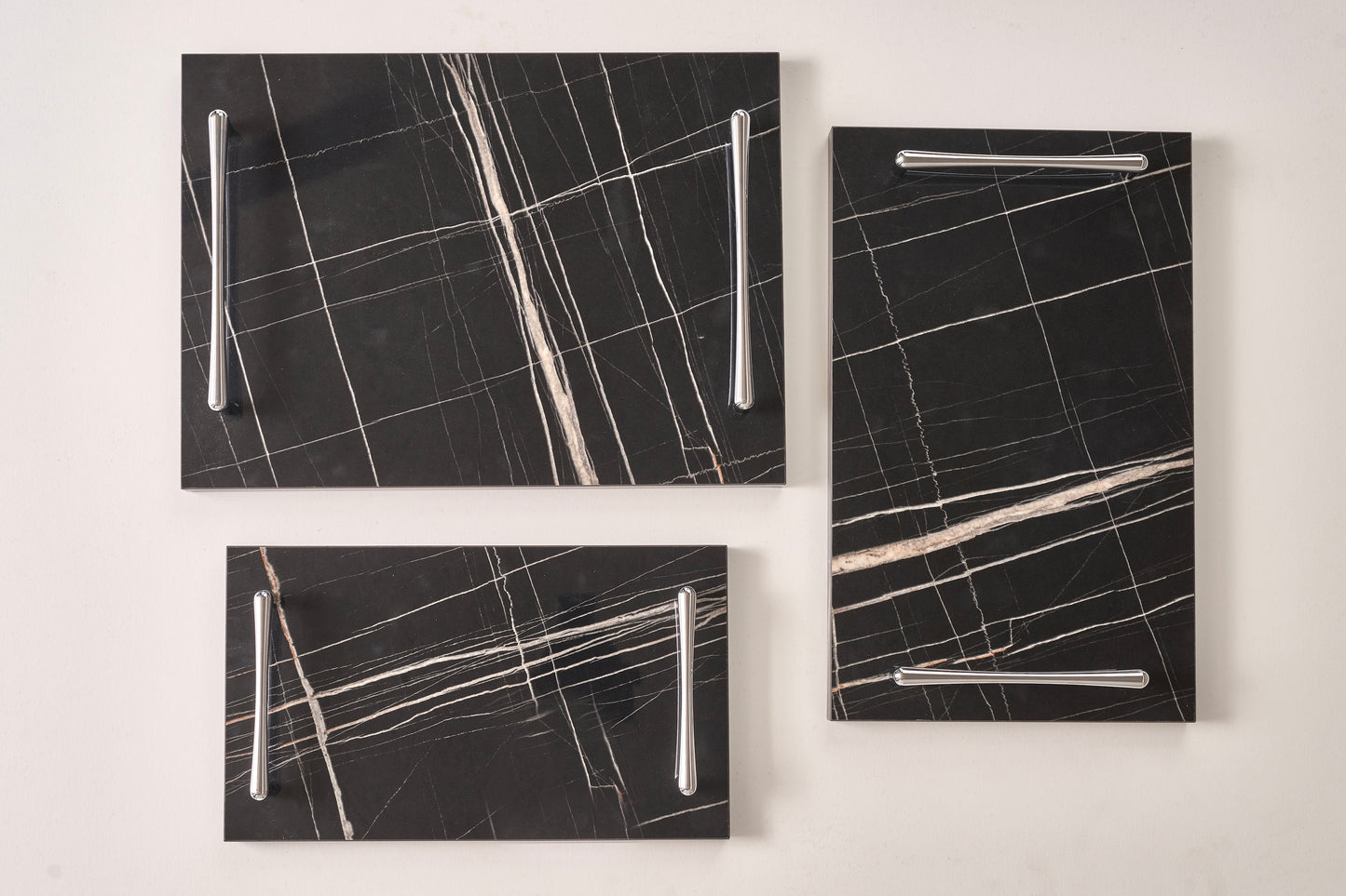 Black tray silver handles (Three sizes available)