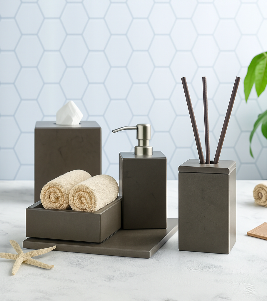 Bathroom set 5 pieces - Brown