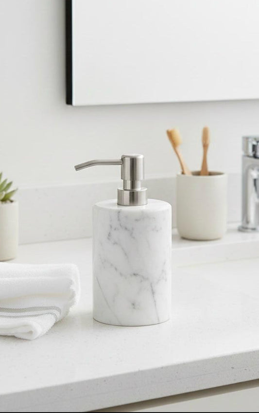 Round Soap dispenser - White